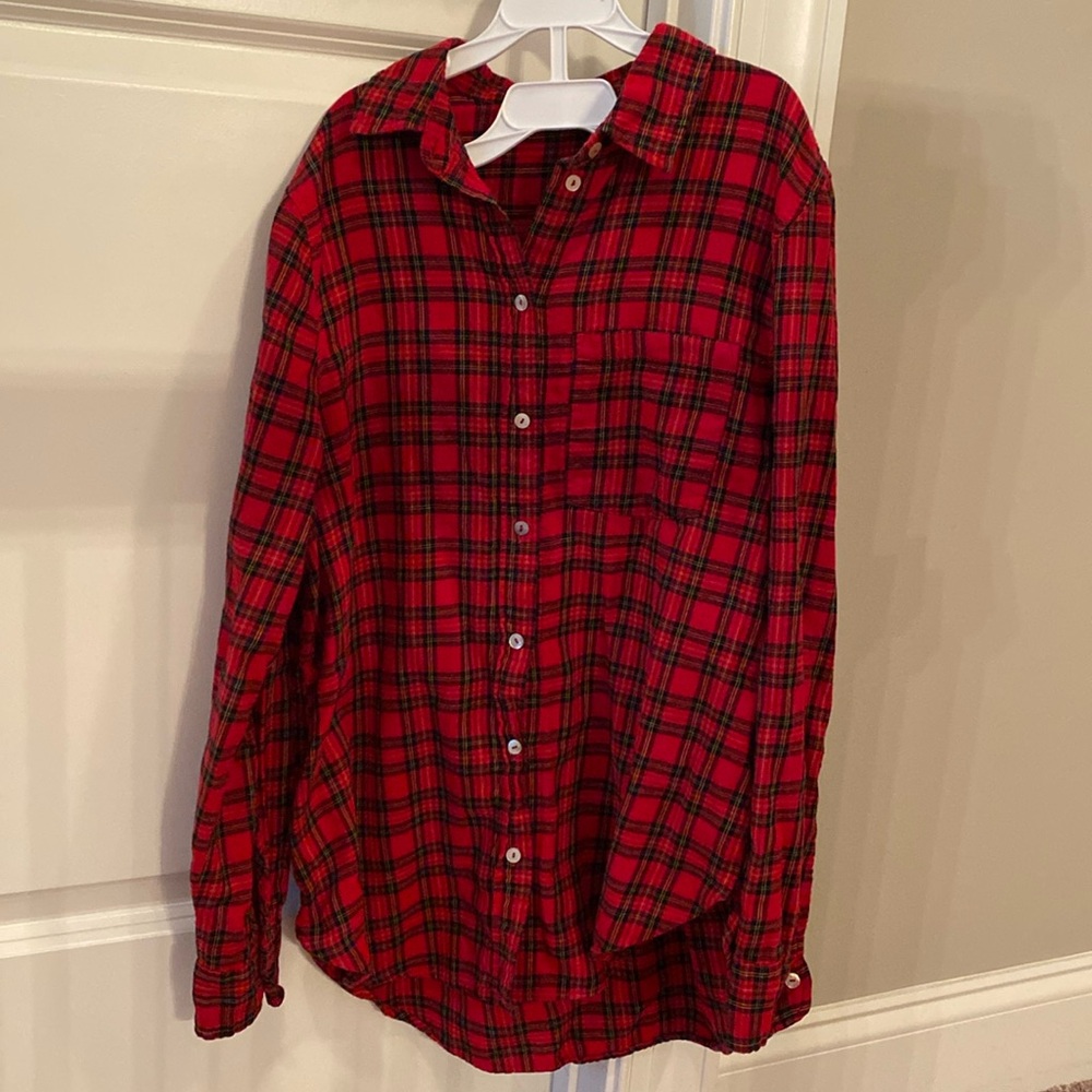 H&M size 4 red plaid long sleeve shirt